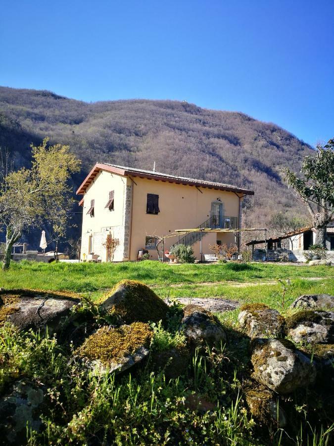 Podere Groppini Fivizzano Eksteriør billede